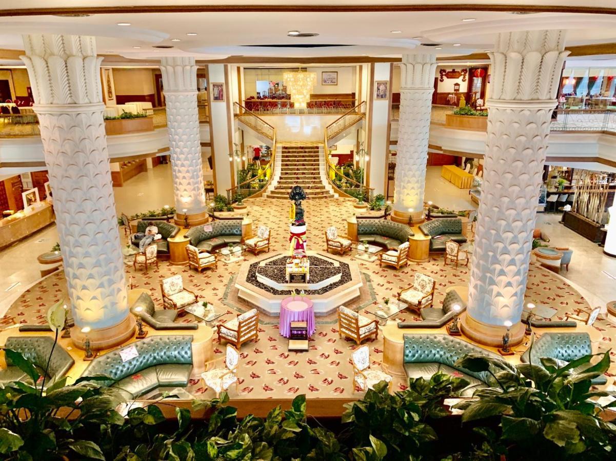 The Twin Lotus Hotel Nakhon Si Thammarat Exterior photo