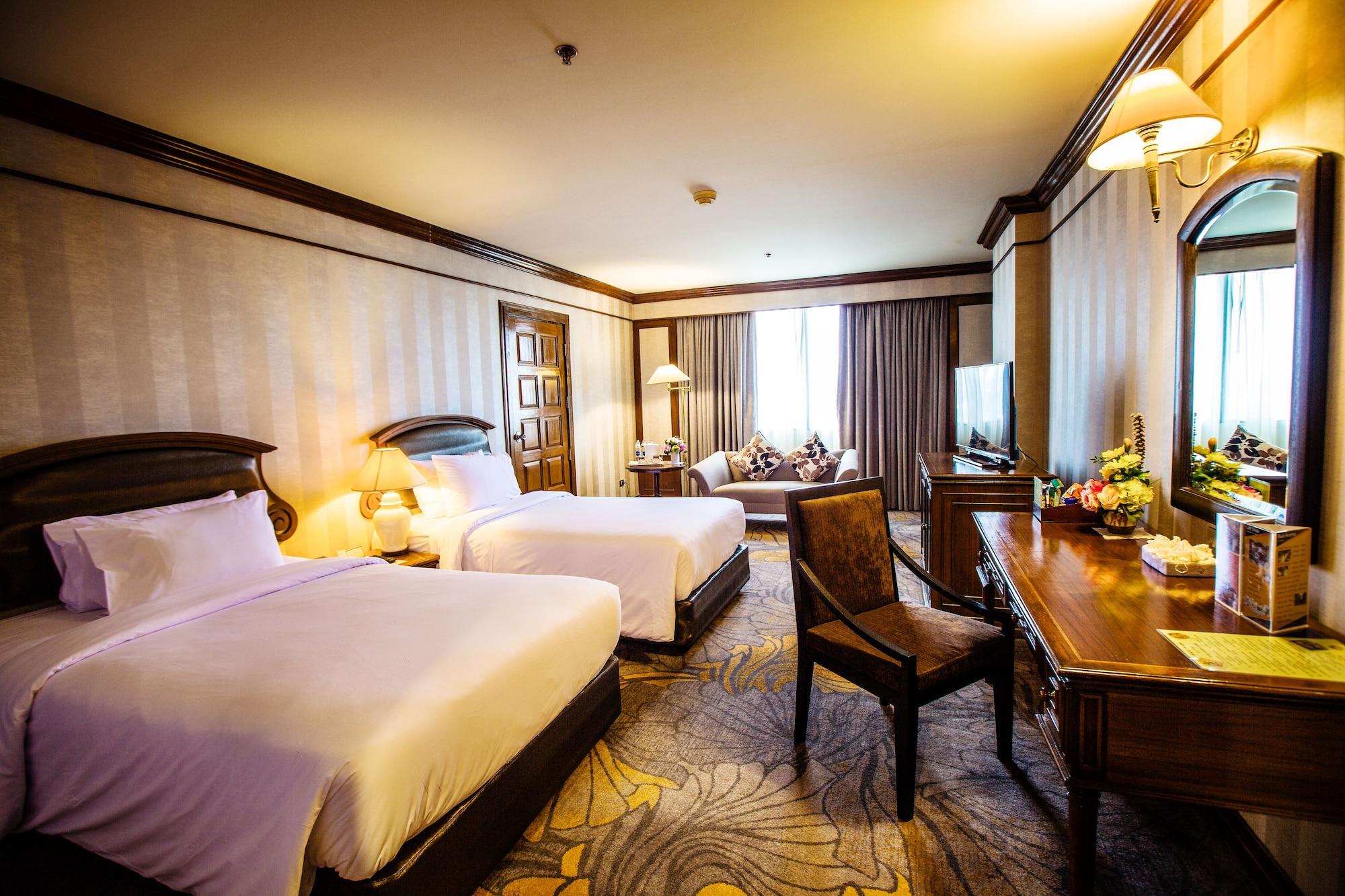 The Twin Lotus Hotel Nakhon Si Thammarat Exterior photo